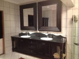 Albert Edwards Kitchen Furniture