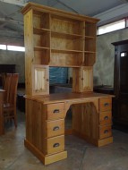 Albert Edwards Kitchen Furniture