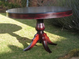 Albert Edwards Kitchen Furniture
