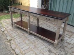 Albert Edwards Kitchen Furniture