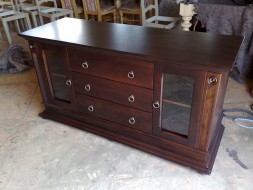 Albert Edwards Kitchen Furniture