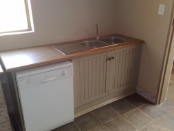 Albert Edwards Kitchen Furniture