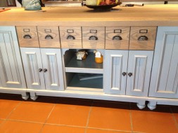 Albert Edwards Kitchen Furniture