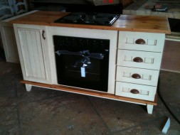 Albert Edwards Kitchen Furniture