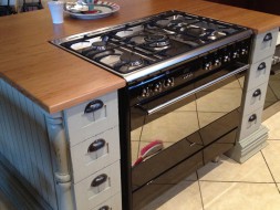 Albert Edwards Kitchen Furniture