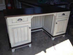 Albert Edwards Kitchen Furniture